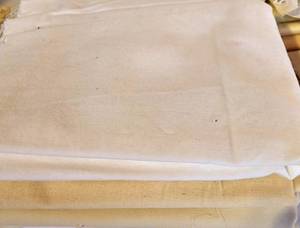 lot 221 image: Pretty Fabrics in White and Ivory