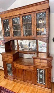 lot 1 image: Stunning Craftsman Style Large Display Cabinet with Stained Glass