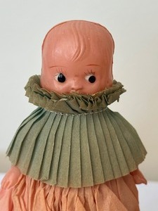 lot 74 image: Pair of Vintage Celluloid Dolls with Paper Dresses