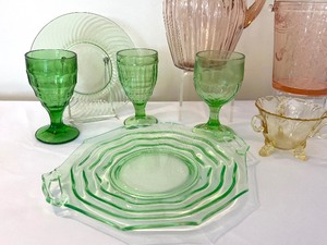 lot 44 image: Variety of Depression Glassware including a Fostoria Pink Depression Ice Bucket