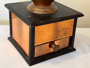 lot 122 image: Two Vintage Coffee Grinders