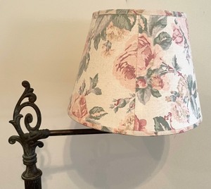 lot 244 image: Vintage Bridge Floor Lamp