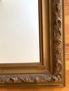 lot 275 image: Decorative Vintage Wall Mirror