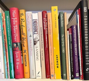 lot 331 image: Vast Variety of Books