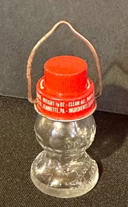 lot 174 image: Vintage Candy Containers