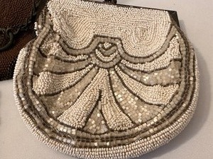 lot 183 image: Three Vintage Handbags