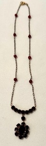 lot 41B image: Vintage 12k Garnet Drop Necklace