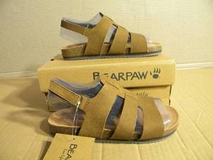 lot 82 image: New  Bearpaw Kids Zaidee Sandal - Hickory - Size 4