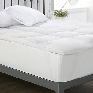 lot 23 image: New  ienjoy Home 1800 Series Premium Ultra Plush Down-Alternative Mattress Topper - Twin