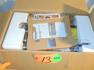 Ninja Foodi Smart Digital Air Fryer - Model SP251Q - New