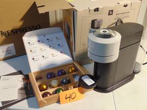 Nespresso Vertuo Next by DeLonghi