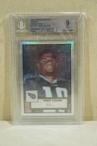 lot 85 image: 2006 Topps Heritage Vince Young #THC51 Refractors Rookie Football Card - Beckett 9
