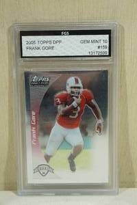 lot 117 image: 2005 Topps DPP Frank Gore #159 Rookie Football Card - FGS 10