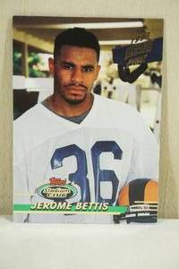 lot 209 image: 1993 Stadium Club Jerome Bettis #108 Rookie Football Card