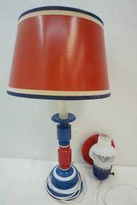 lot 24 image: vintage lamp