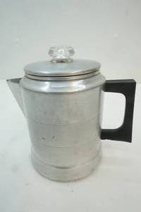 lot 44 image: Comet coffee pot