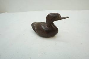 lot 55 image: decor duck
