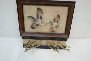 lot 94 image: vintage tie rack