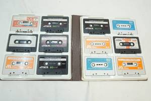 lot 104 image: Cassettes