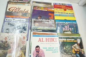 lot 108 image: record albums