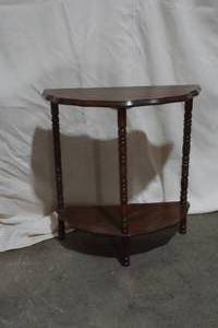 lot 123 image: hall table