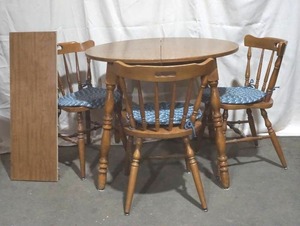 lot 128 image: table , chairs
