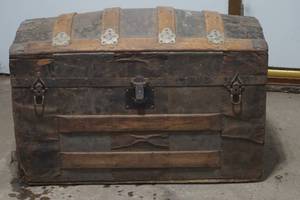 lot 153 image: Antique dome top trunk