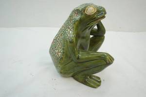lot 162 image: frog