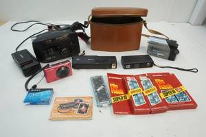 lot 176 image: JVC camcorder