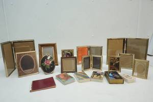 lot 195 image: picture frames