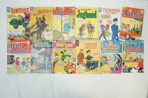 lot 210 image: comics