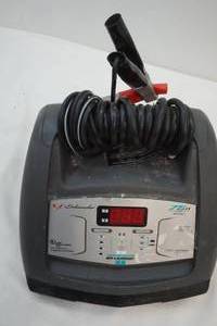 lot 286 image: Schumacher battery charger