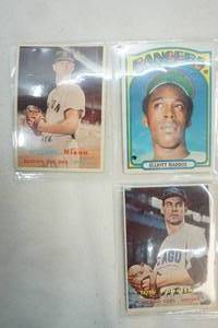 lot 299 image: vintage sport trading cards
