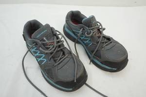 lot 306 image: Sketcher shoes