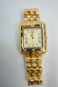lot 353 image: Louis Cardin watch