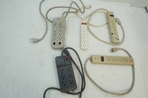lot 400 image: power strips
