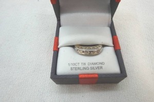 lot 417 image: ring