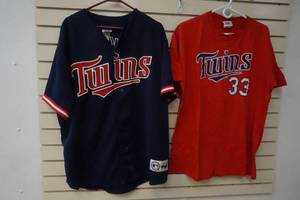 lot 449 image: Minnesota Twins shirts