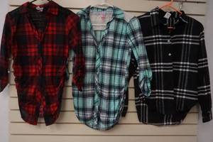 lot 471 image: flannel shirts