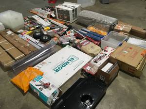 Mix lot of Houseware Items Home Decorators Collection  and more See Pics