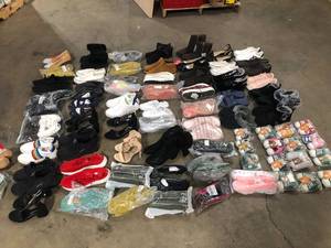 lot 21 image: Mix lot of Shoes and Boots, Customer returns Review all pictures