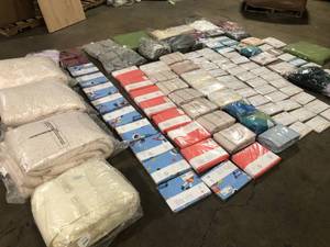 lot 30 image: Mix lot of Pillows and Bedding Customer returns Review all pictures