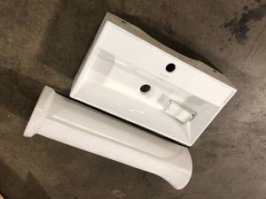lot 33 image: Swiss Madison  Claire Ceramic Wall Hung Sink in White Customer returns Review all pictures