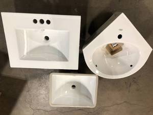 lot 35 image: Mix lot of 3 White Sinks Customer returns Review all pictures