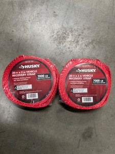 lot 40 image: Husky - 20ft x 2in Vehicle Recovery Straps (2-Pack)