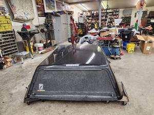 Lear Fiberglass Topper for a 5.8 foot box