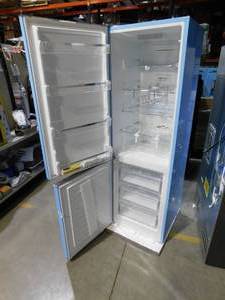 iio Retro-Mod RM1 11-cu ft Bottom-Freezer Refrigerator (Light Blue) ENERGY STAR