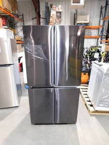 23 cu. ft. Smart Counter Depth 4-Door Flex Refrigerator with Beverage Center and Dual Ice Maker in Black Stainless Steel