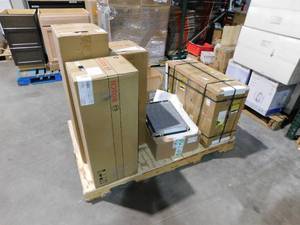 lot 4 image: Bosch Mini Split AC Parts Lot