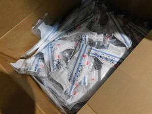 lot 11 image: (320) 3M N95 Mask All New